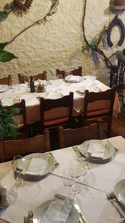 פורץ Martina Guest House מראה חיצוני תמונה